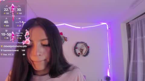 Snapshot of meelanny_ds chatting on 12-25-24, 07:24   online show from 12-25-24, 07:24