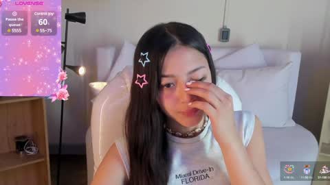 Snapshot of meelanny_ds chatting on 01-26-25, 04:20   online show from 01-26-25, 04:20