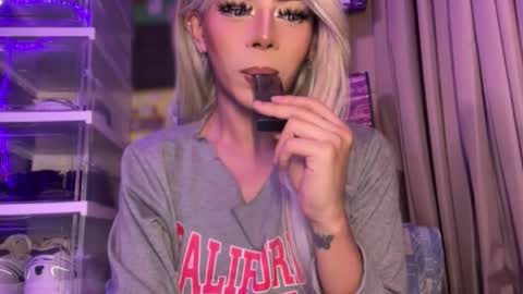 GODDESS OF ALL GODDESSES online show from 04-28-26, 07:19