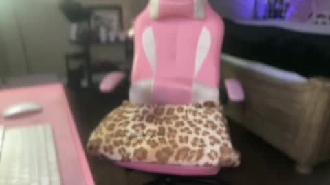 Southern Peach online show from 10-04-25, 02:42