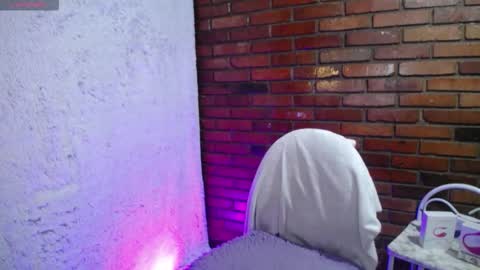 Snapshot of meg_velvet chatting on 02-23-26, 01:08 Welcome my rooomLovense is active my orgasms in your hands Give me more pleasure aPrivate Exclusive online show from 02-23-26, 01:08