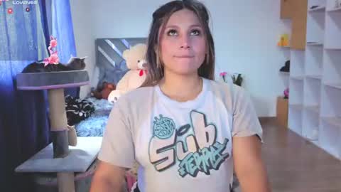 sofi online show from 07-25-26, 02:58
