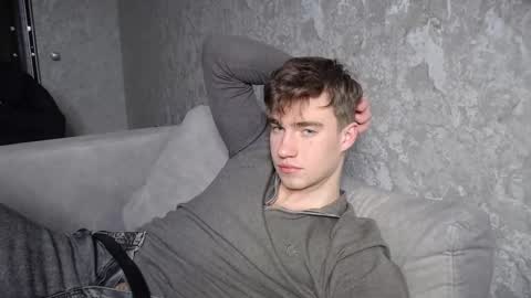 Max online show from 02-12-25, 04:11