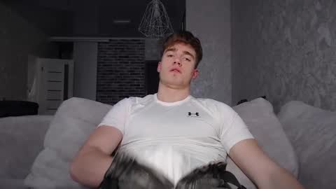 Max online show from 02-17-25, 09:30