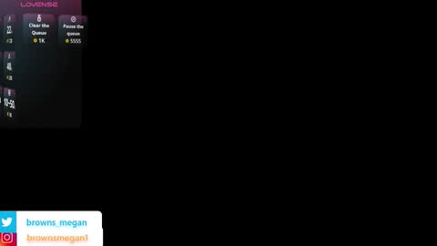 Snapshot of megan_browns1 chatting on 09-27-25, 02:44 Megan online show from 09-27-25, 02:44