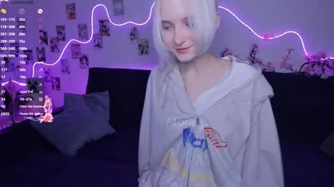 Megan and Anna online show from 11-16-25, 09:31