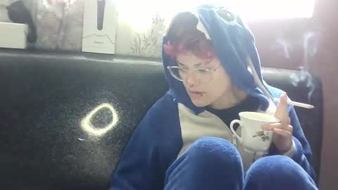 Megan and sophi online show from 12-28-24, 09:30