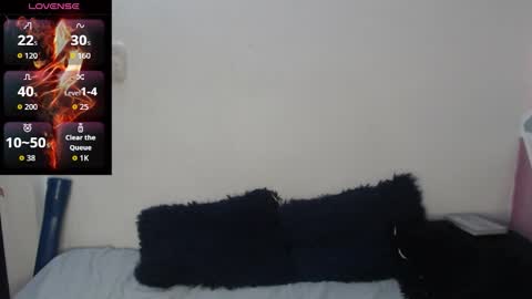 Megan and sophi online show from 10-25-25, 03:14