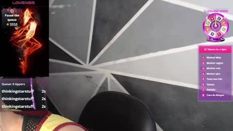 Snapshot of megan_coop3r_ chatting on 01-18-26, 08:34 Megan and sophi online show from 01-18-26, 08:34