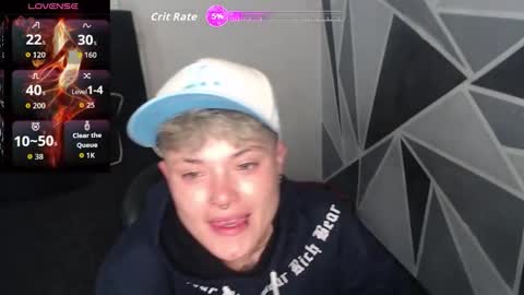 Snapshot of megan_coop3r_ chatting on 02-05-26, 01:54 Megan and sophi online show from 02-05-26, 01:54