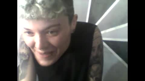 Snapshot of megan_coop3r_ chatting on 03-19-26, 02:59 Megan and sophi online show from 03-19-26, 02:59