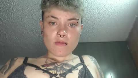 Snapshot of megan_coop3r_ chatting on 03-28-26, 11:59 Megan and sophi online show from 03-28-26, 11:59