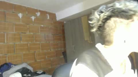 Snapshot of megan_coop3r_ chatting on 04-01-26, 02:56 Megan and sophi online show from 04-01-26, 02:56