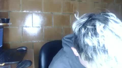 Snapshot of megan_coop3r_ chatting on 04-20-26, 08:17 Megan and sophi online show from 04-20-26, 08:17