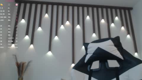 Snapshot of megan_cooper28 chatting on 09-23-25, 07:17 MEGAN COOPER online show from 09-23-25, 07:17