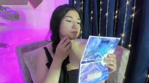 Snapshot of megan_devon chatting on 04-29-26, 12:42 online show from 04-29-26, 12:42