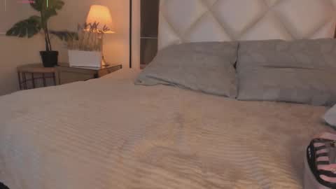 Megan online show from 10-22-25, 11:54