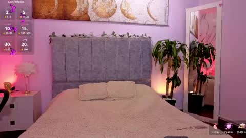 megan do santos online show from 04-24-26, 01:57
