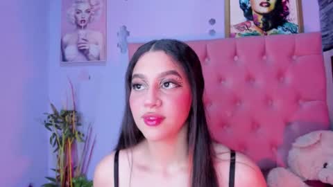 Snapshot of megan_jenner1 chatting on 01-07-26, 04:04 megan_jenner1 online show from 01-07-26, 04:04