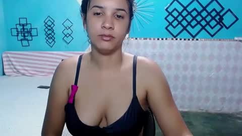 Snapshot of megan_little_ chatting on 03-02-25, 11:20 amanda online show from 03-02-25, 11:20