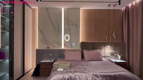 Snapshot of megan_myersss chatting on 02-20-25, 07:30 Megan inst meg myersss online show from 02-20-25, 07:30