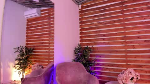 megan_raiin online show from 11-13-25, 08:46