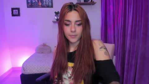                 Laura                 online show from 02-12-25, 01:19