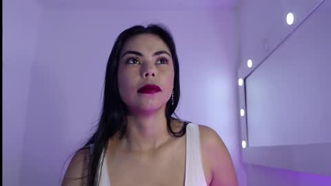 Snapshot of megan_shadow chatting on 10-14-25, 07:36 Megan Shadow online show from 10-14-25, 07:36