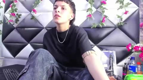 megan_thompsonn_ online show from 10-29-25, 02:25