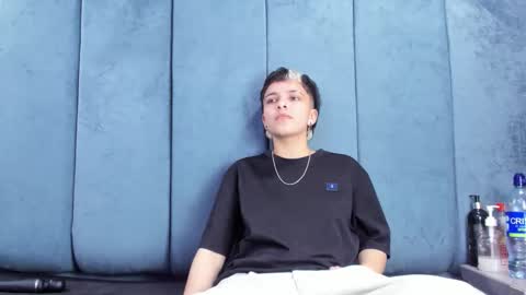 megan_thompsonn_ online show from 04-23-26, 02:24