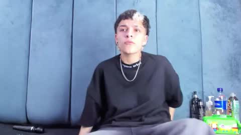 megan_thompsonn_ online show from 04-30-26, 02:40