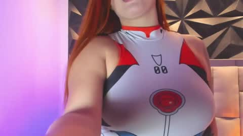 Snapshot of megan_whitee__ chatting on 05-09-26, 02:06 Im Megan Please do not demand a show without first tiping Thank you online show from 05-09-26, 02:06
