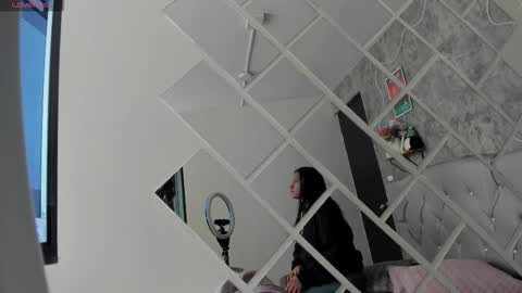 Megan online show from 09-17-25, 12:51