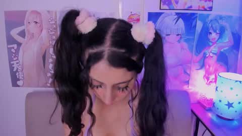 Snapshot of megan_yagami chatting on 01-09-25, 10:20 Megan  online show from 01-09-25, 10:20