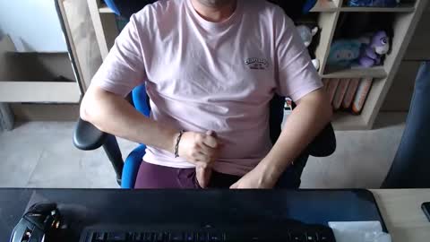 meganace online show from 09-29-25, 02:55