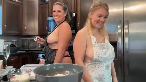 Meganashleyy212 online show from 10-24-25, 10:28