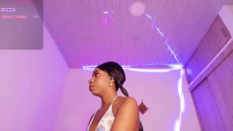 Snapshot of meganbarko chatting on 03-07-25, 06:13 megan online show from 03-07-25, 06:13