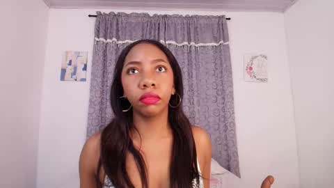 Snapshot of meganbarko chatting on 11-05-25, 05:51 megan online show from 11-05-25, 05:51