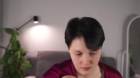 Michelle online show from 03-07-25, 02:23