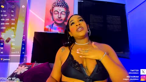 Kim  online show from 01-08-25, 09:34