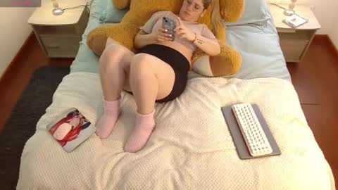 MEGAN online show from 01-08-25, 05:48