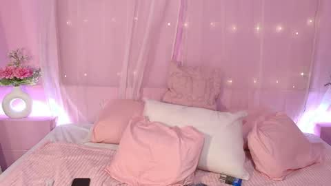 Snapshot of meganlust11 chatting on 05-23-26, 07:56 meganlust11 online show from 05-23-26, 07:56