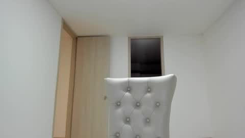 meganmir1 online show from 11-01-25, 04:14