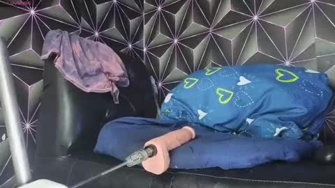 Megan online show from 04-17-26, 10:51