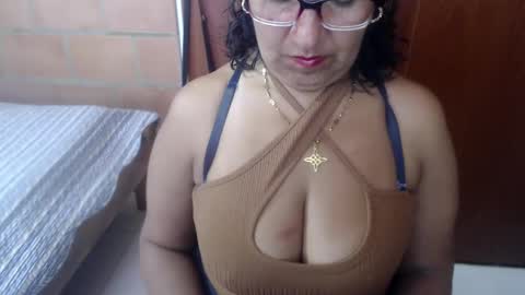 Snapshot of meganny_2023 chatting on 02-21-25, 03:32 Danny online show from 02-21-25, 03:32