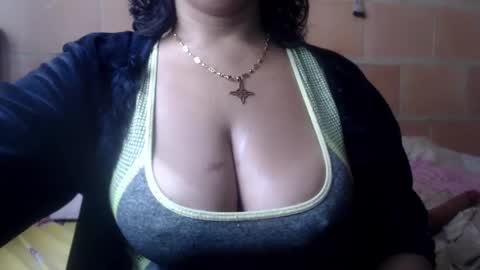 Snapshot of meganny_2023 chatting on 02-23-25, 05:18 Danny online show from 02-23-25, 05:18