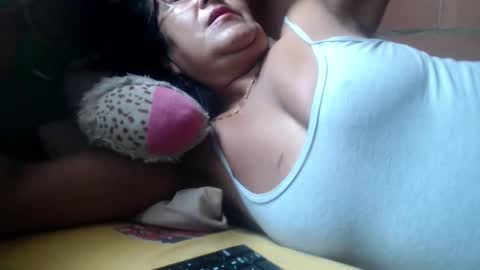 Snapshot of meganny_2023 chatting on 02-25-25, 02:44 Danny online show from 02-25-25, 02:44