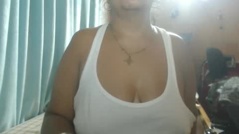 Snapshot of meganny_2023 chatting on 10-03-25, 02:08 Danny online show from 10-03-25, 02:08