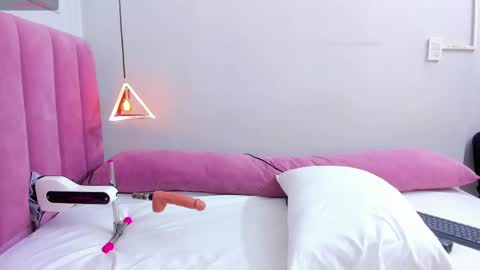 Megan  online show from 09-16-25, 09:16