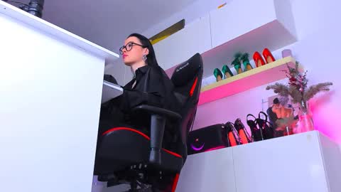 Megan online show from 02-07-26, 02:43